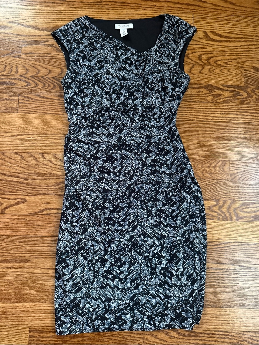 White House Black Market Black White Asymmetrical Textured Ruched Sheath Dress 4